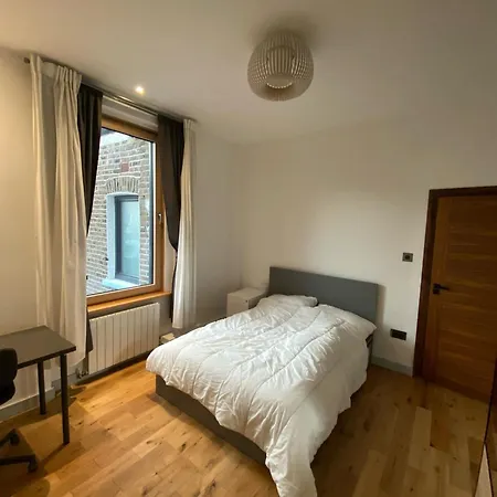Lovely Spacious 2 Bed Apartment In Shepherds Bush